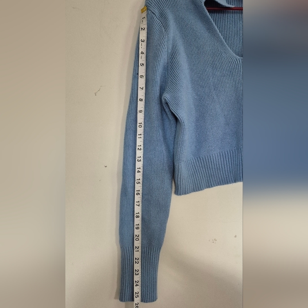 Elegant V-Neck Blue Sweater with Button Accents - Picture 3 of 5